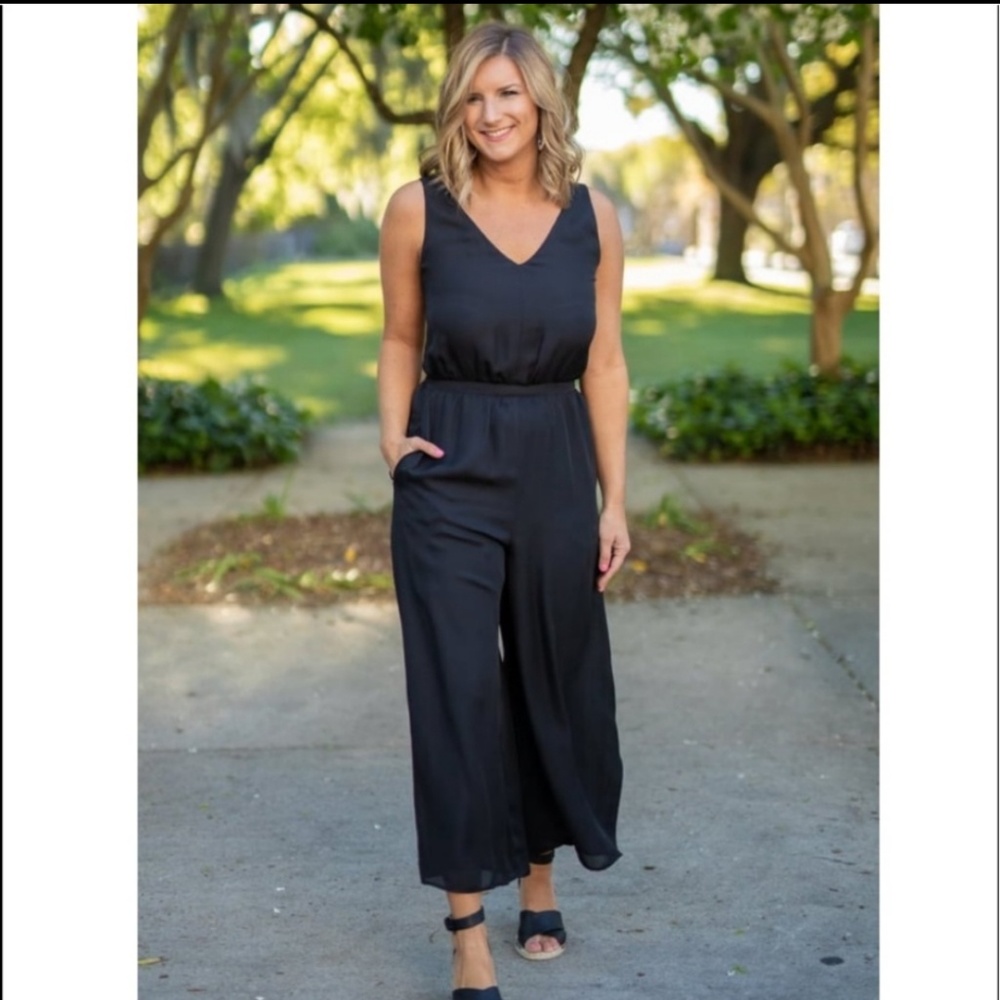 Gibson Black Wide Leg Cropped Jumpsuit